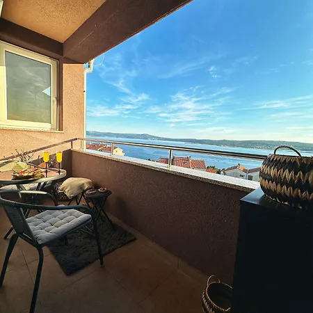 Διαμέρισμα Lena-rita *